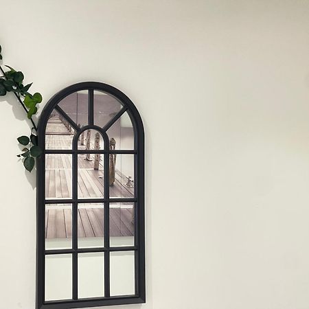 Apartamento Votre Cocon Parfait A 9 Min D'Eurexpo Et 14 Min Groupama Saint-Priest  Exterior foto